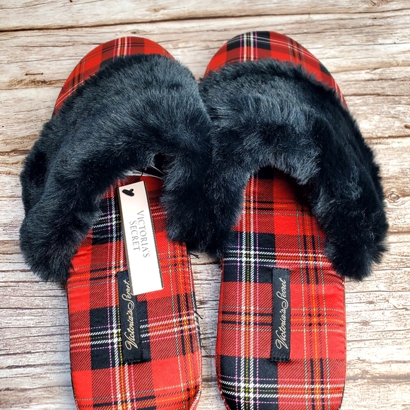 Victoria's Secret Red and Black Tartan Slippers - Picture 4 of 8